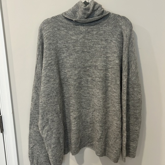 Splendid Wool Turtleneck Knit Sweater - Picture 5 of 5